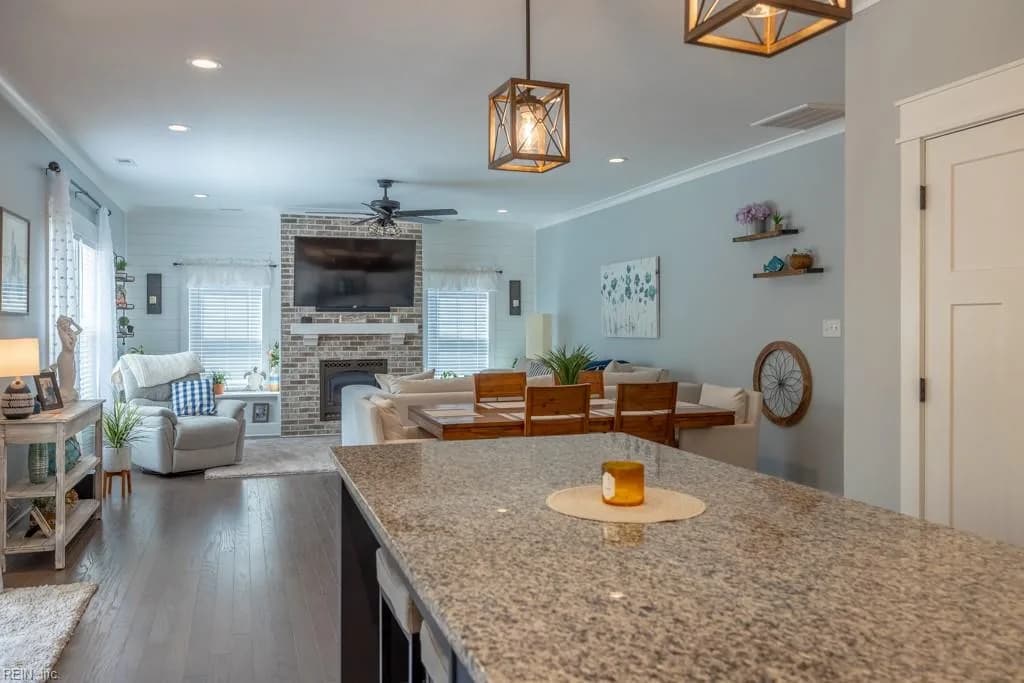 3840 Hunter LN, HAYES VA 23072 thumb 11