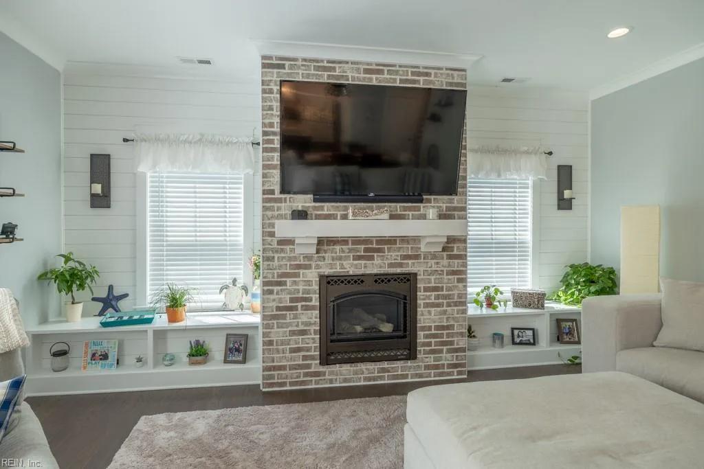 3840 Hunter LN, HAYES VA 23072 - Photo 3