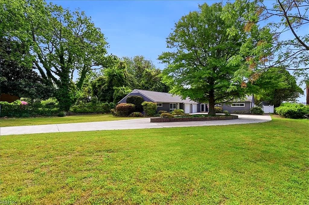 54 N Willard AVE, HAMPTON VA 23663 - Main photo