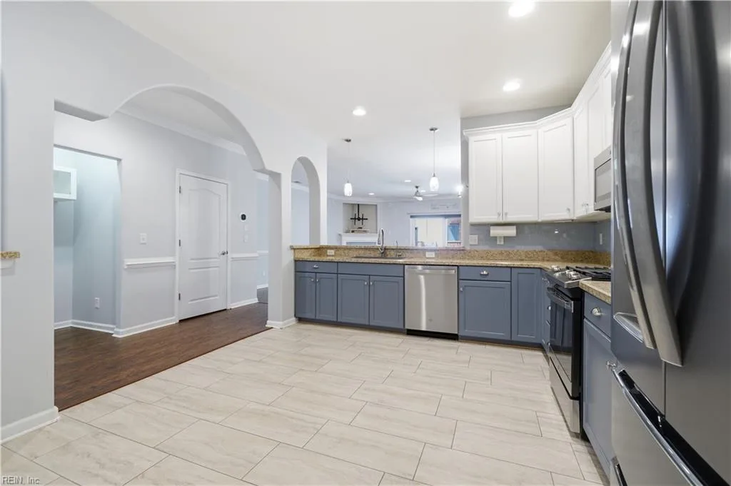 705 Charthouse CIR, HAMPTON VA 23664 thumb 9