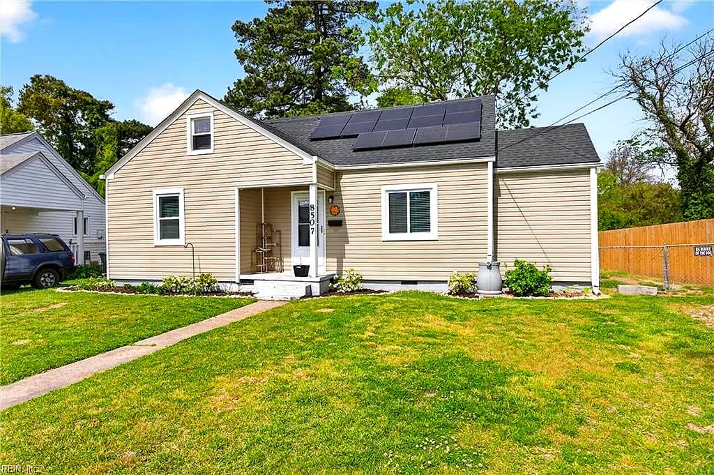 8507 Chapin ST, NORFOLK VA 23503 - Main photo