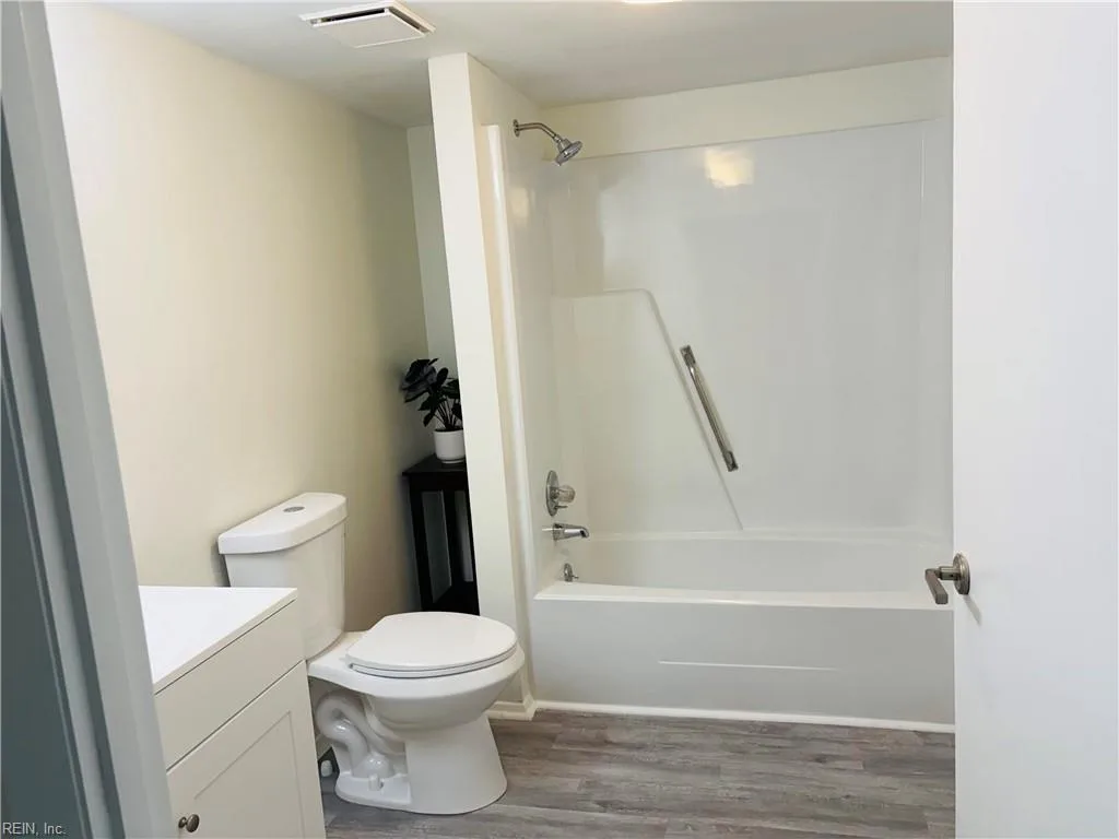1222 E Ocean View AVE #204, NORFOLK VA 23503 thumb 7