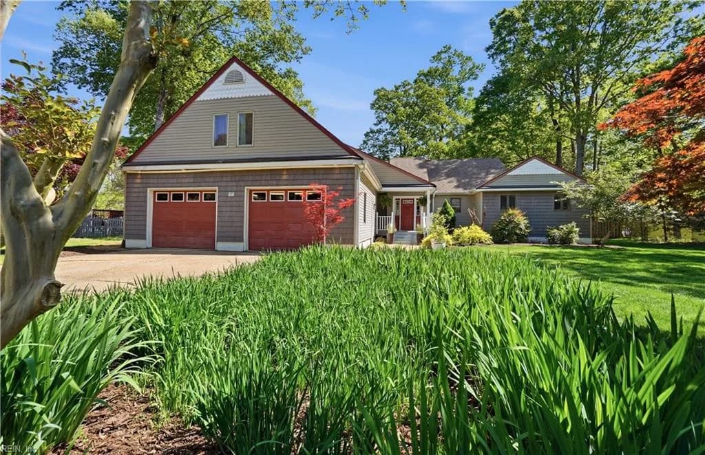 117 Larchwood RD, YORKTOWN VA 23692 - Main photo