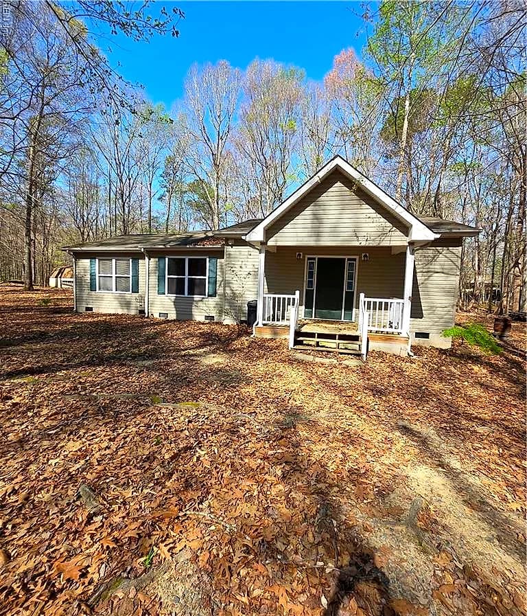 315 Watkins Mill RD, SURRY VA 23883 - Main photo