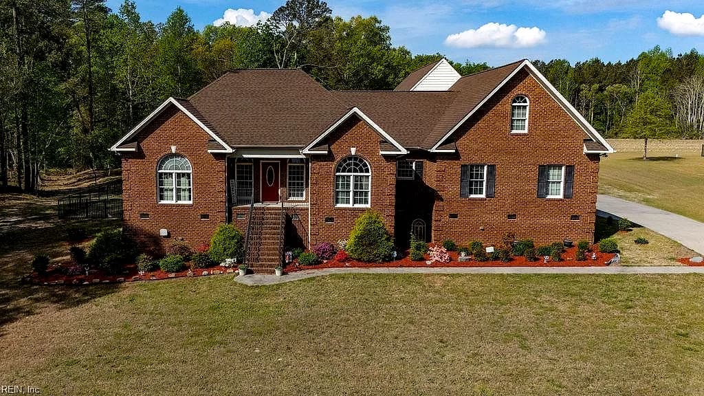 18212 Darden Scout RD, COURTLAND VA 23837 - Photo 2