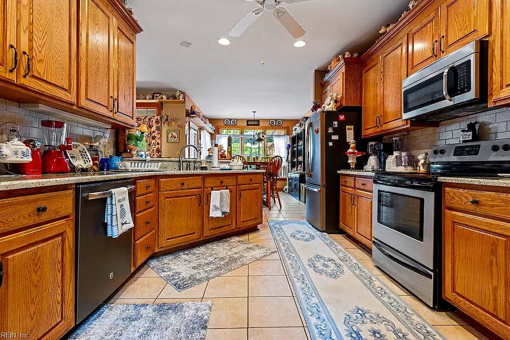 18212 Darden Scout RD, COURTLAND VA 23837 thumb 6