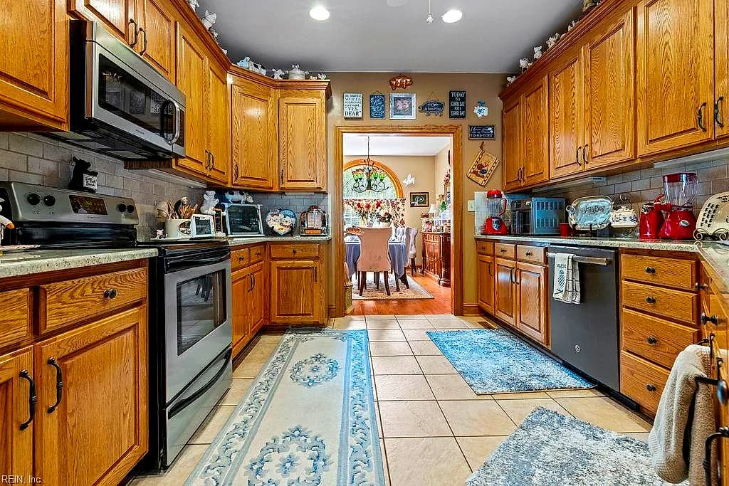 18212 Darden Scout RD, COURTLAND VA 23837 thumb 7