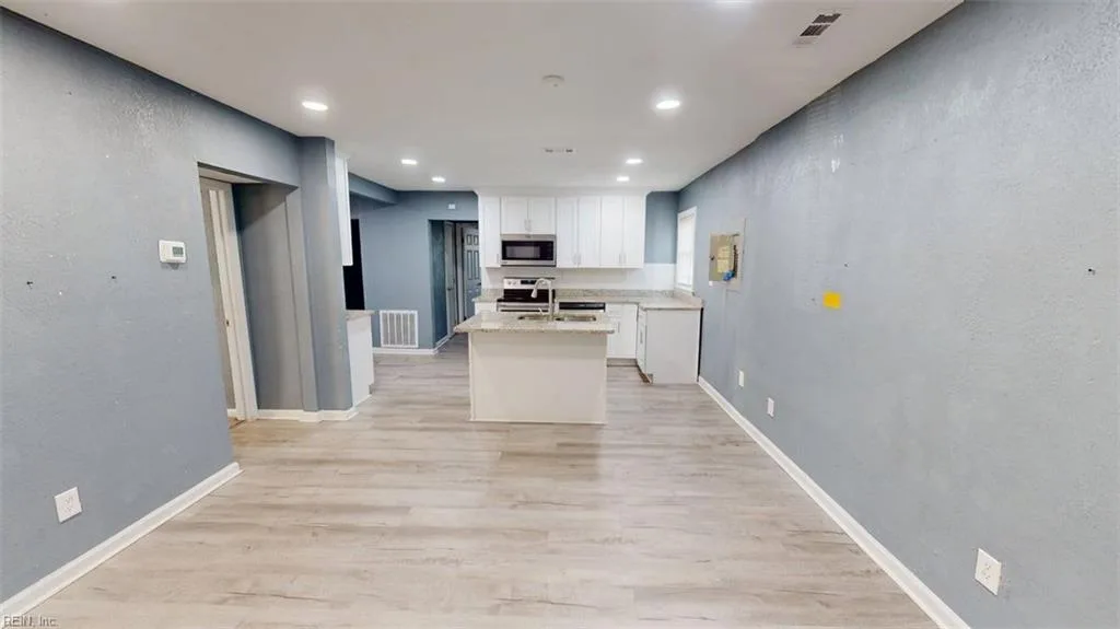 910 22nd ST, NEWPORTNEWS VA 23607 thumb 6