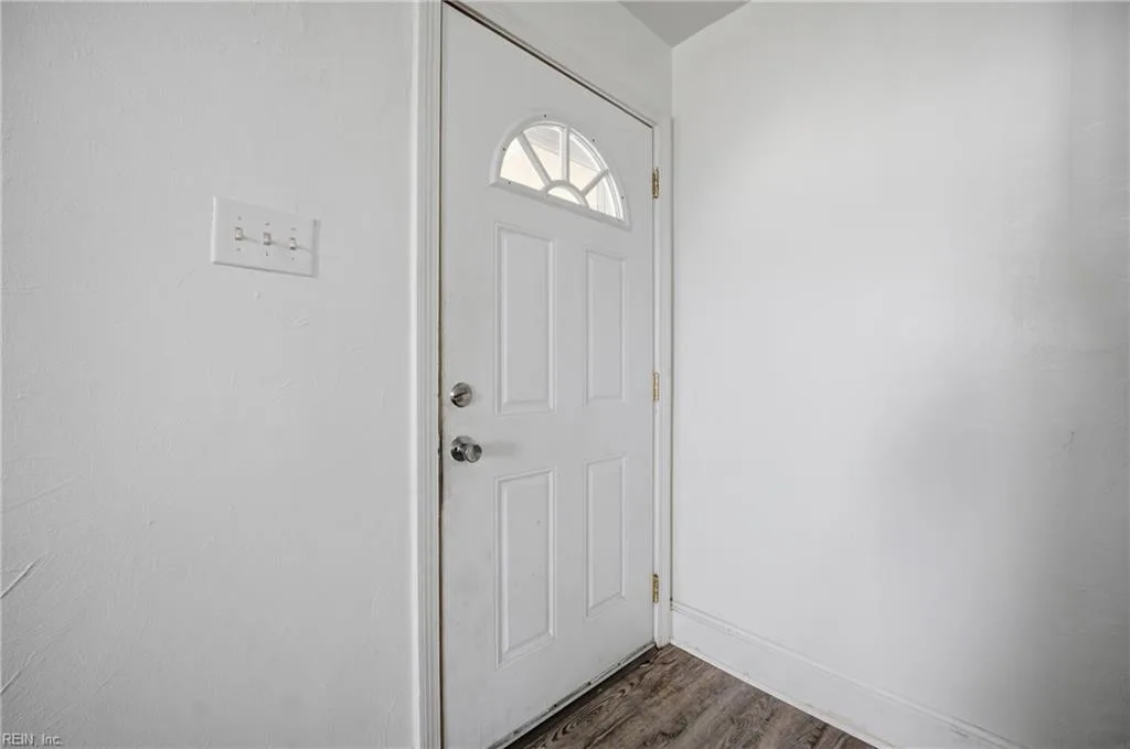 209 Hanbury AVE, PORTSMOUTH VA 23702 thumb 6