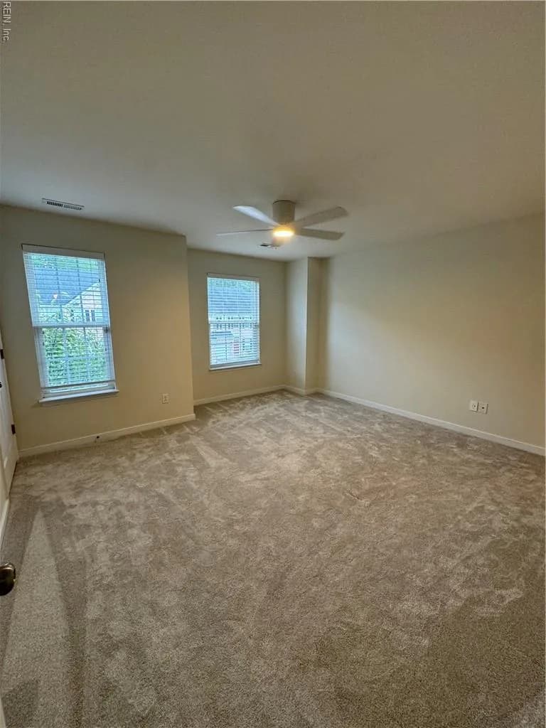 104 Daniels DR, YORKTOWN VA 23690 thumb 12