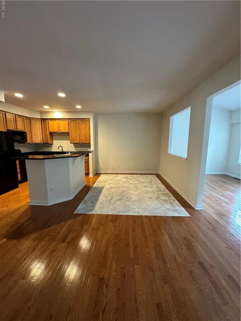 104 Daniels DR, YORKTOWN VA 23690 thumb 6