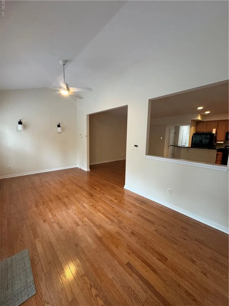 104 Daniels DR, YORKTOWN VA 23690 thumb 9