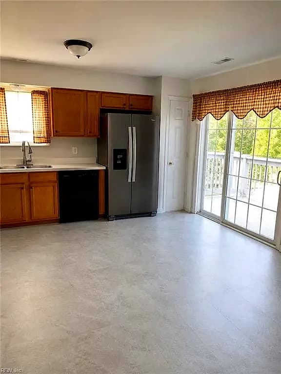 811 Resource DR, SUFFOLK VA 23434 thumb 6