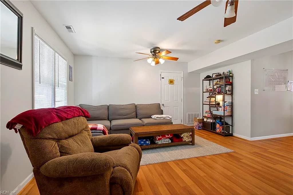 342 Plum DR, HARTFIELD VA 23071 thumb 6