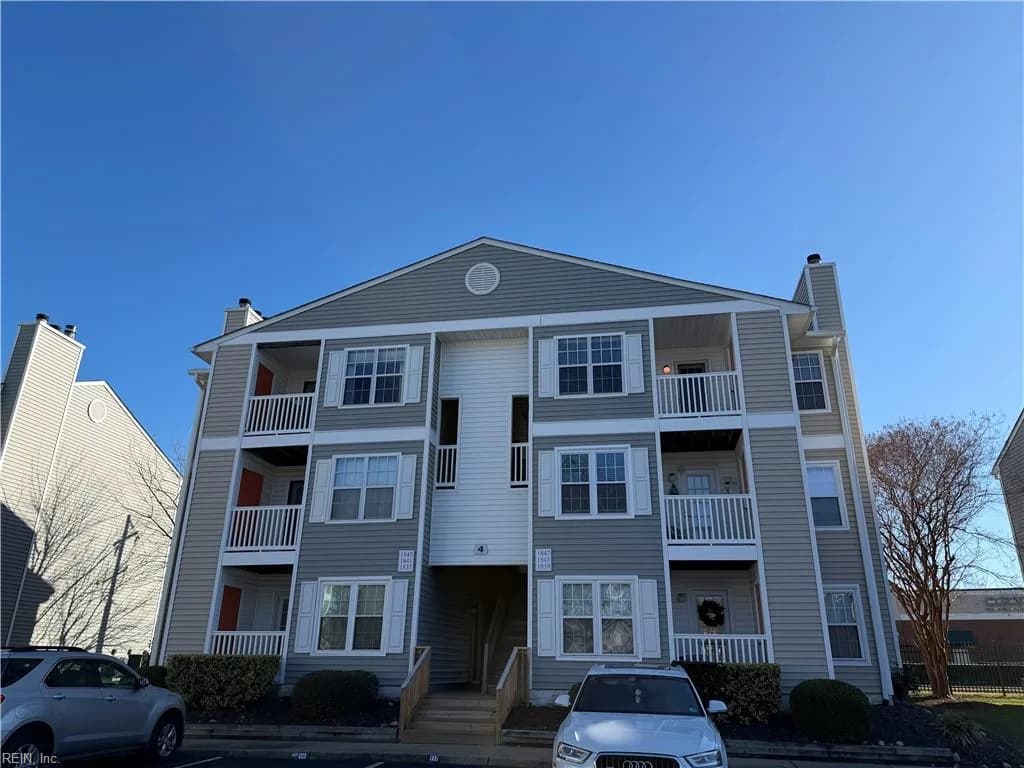 1847 Chantilly CT, VIRGINIA BEACH VA 23451 - Main photo