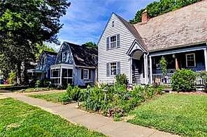 75 Post ST, NEWPORT NEWS VA 23601 - Main photo