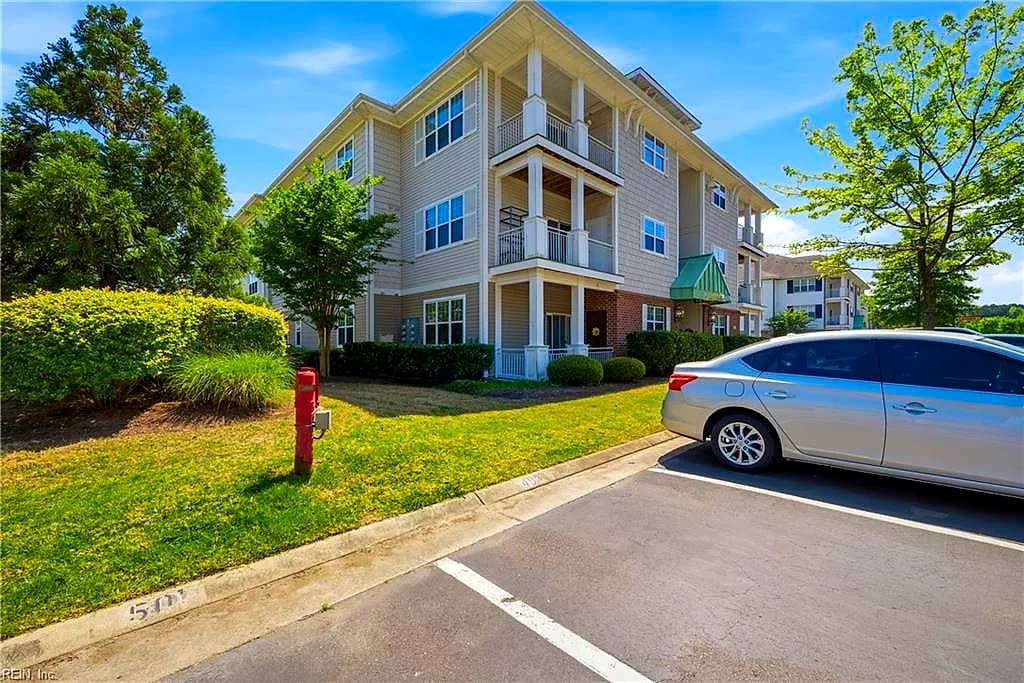 2469 Leytonstone DR #106, CHESAPEAKE VA 23321 - Main photo