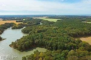 20AC Shooting Point DR, MACHIPONGO VA 23405 - Main photo