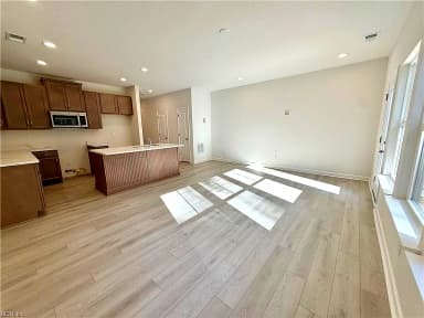 1004 Serene RD #102, SUFFOLK VA 23435 thumb 6
