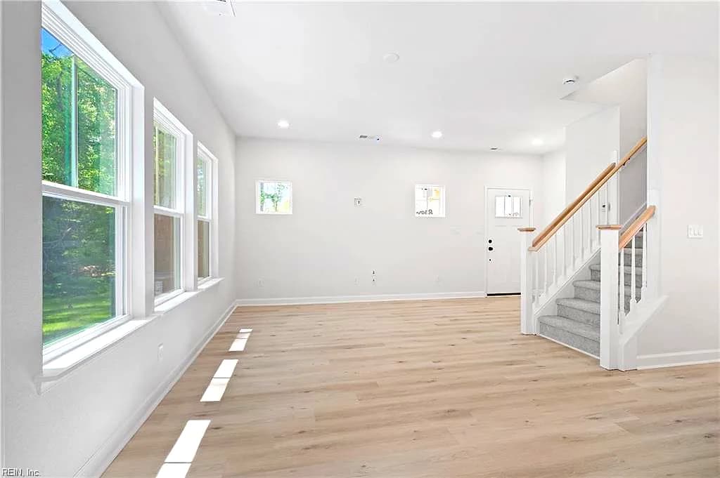 1004 Serene RD #104, SUFFOLK VA 23435 - Photo 4