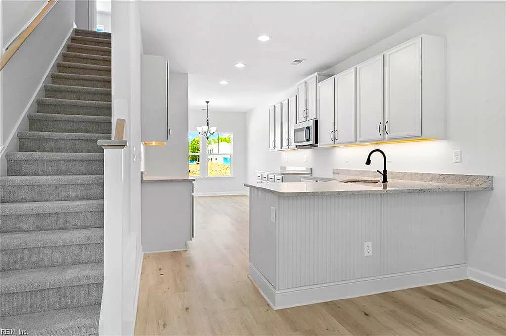 1004 Serene RD #104, SUFFOLK VA 23435 thumb 6