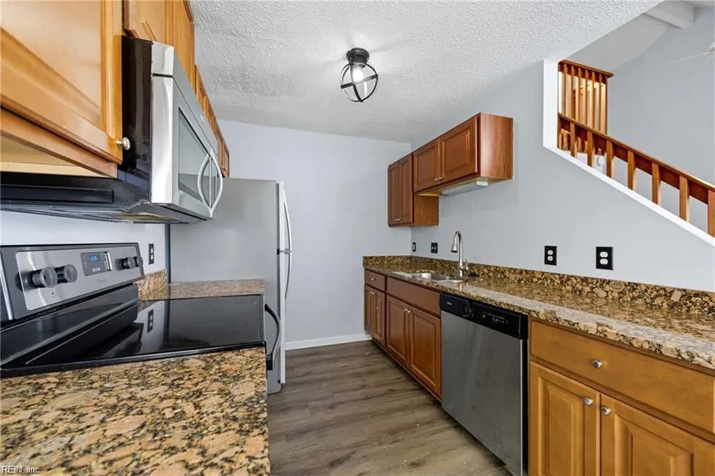 4165 Laurel Green CIR, VIRGINIABEACH VA 23456 thumb 11