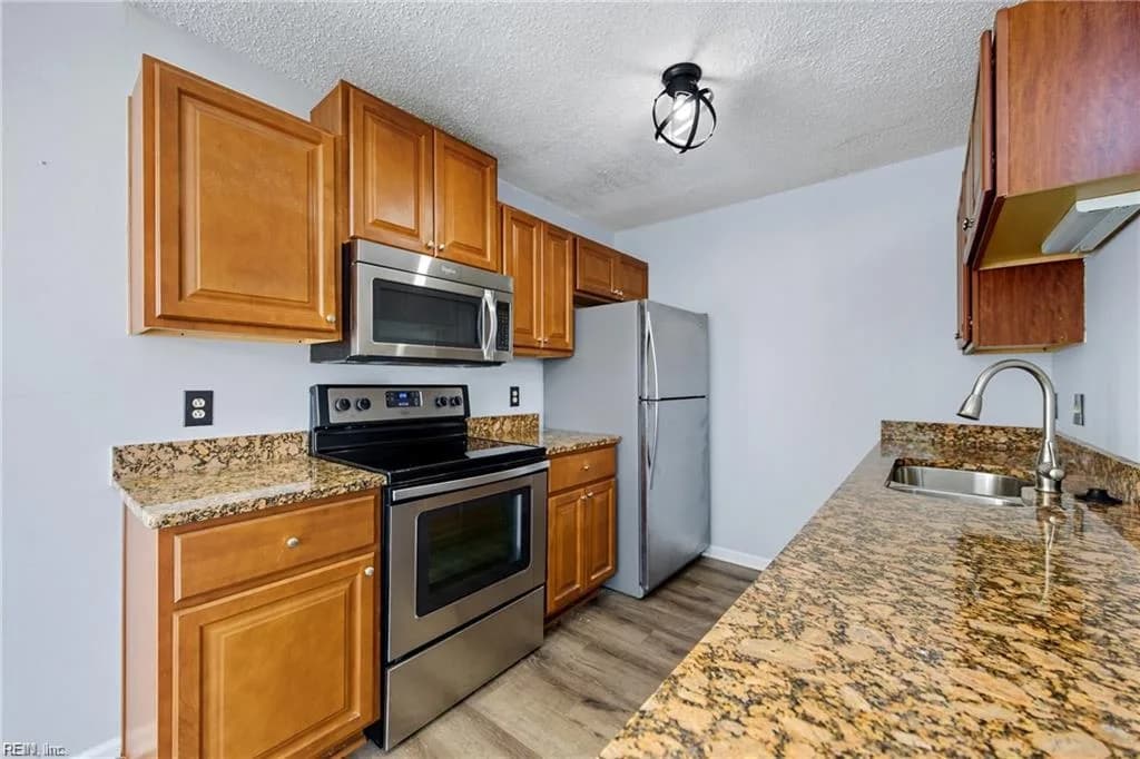 4165 Laurel Green CIR, VIRGINIABEACH VA 23456 thumb 10