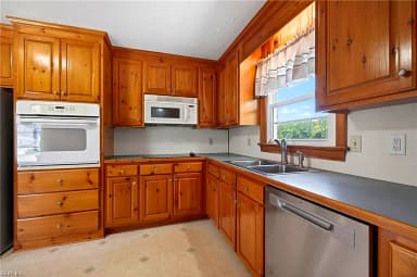 204 Country Club RD, FRANKLIN VA 23851 thumb 9
