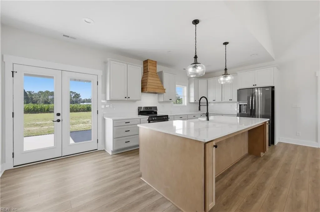 14002 Old Suffolk RD, WINDSOR VA 23487 thumb 12