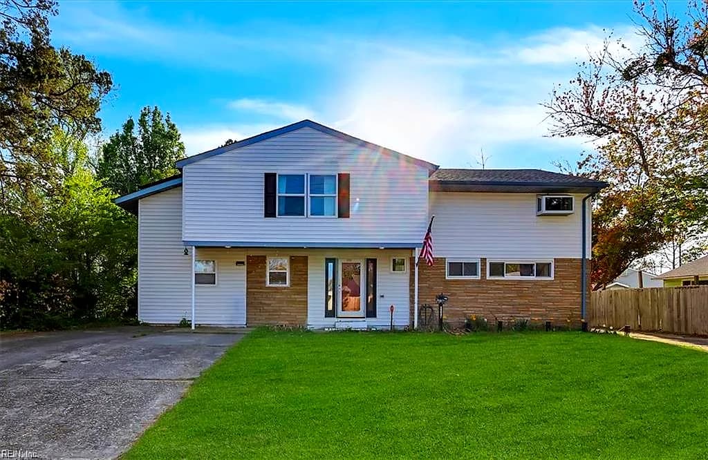 2237 Jeffrey DR, NORFOLK VA 23518 - Main photo
