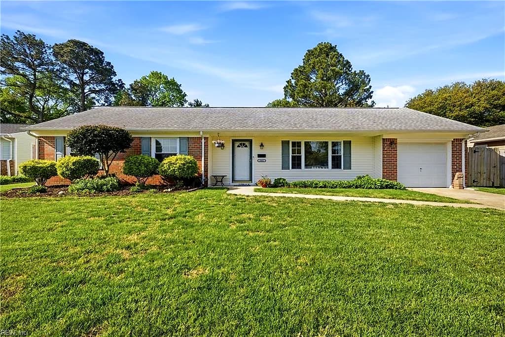 3961 W Colonial PW, VIRGINIA BEACH VA 23452 - Main photo