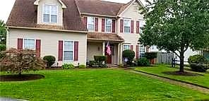 400 Spring Maple CT, CHESAPEAKE VA 23320 - Main photo