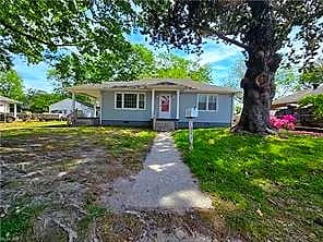 1329 Porter ST, CHESAPEAKE VA 23324 - Main photo