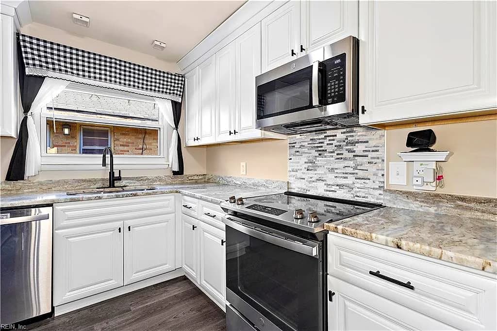 1214 Bethel AVE, HAMPTON VA 23669 - Main photo
