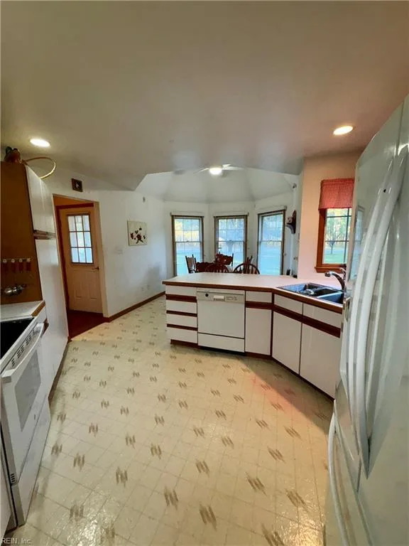 5076 Peaceful Lakes DR, EXMORE VA 23350 thumb 8