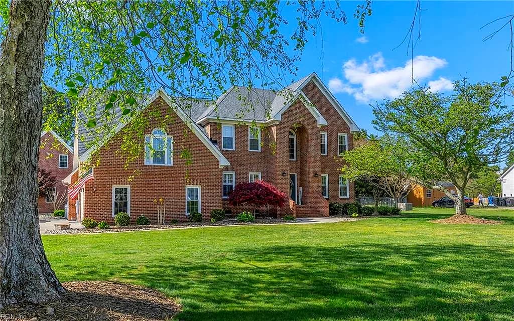 2112 Blossom Hill CT, VIRGINIA BEACH VA 23457 - Main photo