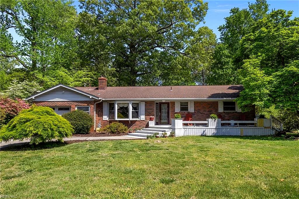 2409 Millwood RD, VIRGINIA BEACH VA 23454 - Main photo