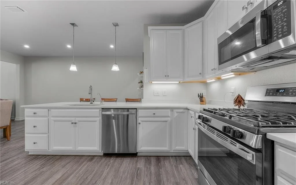 1601 Mary Lou LN, CHESAPEAKE VA 23323 thumb 10