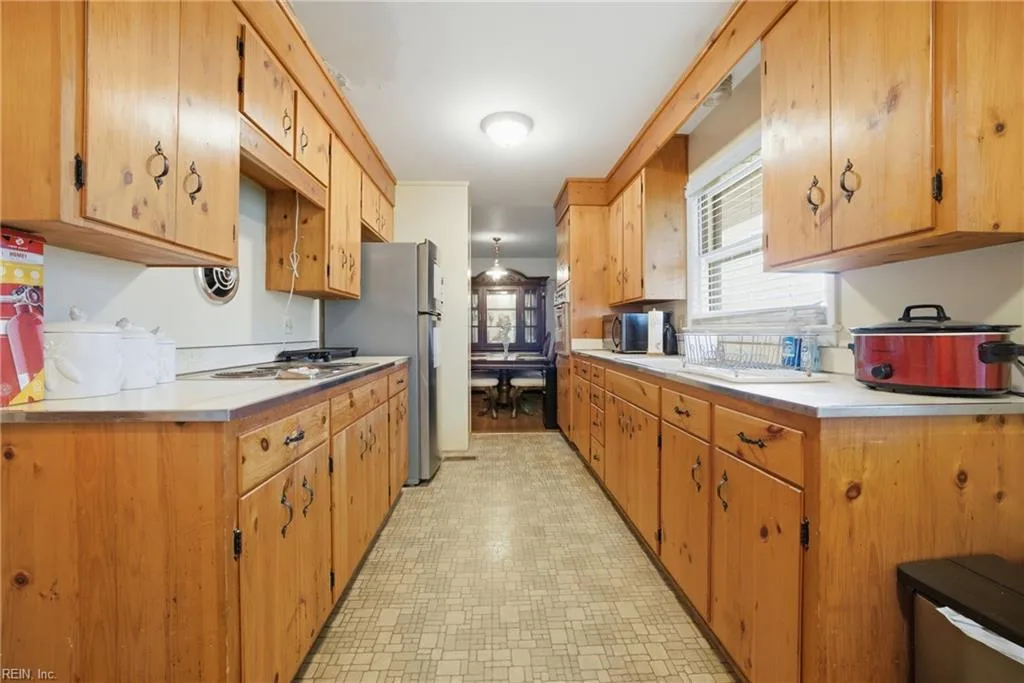 734 Milton DR, HAMPTON VA 23666 thumb 12
