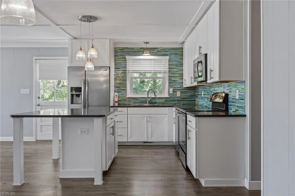 2820 S Pamlico AVE, NAGSHEAD NC 27959 thumb 9