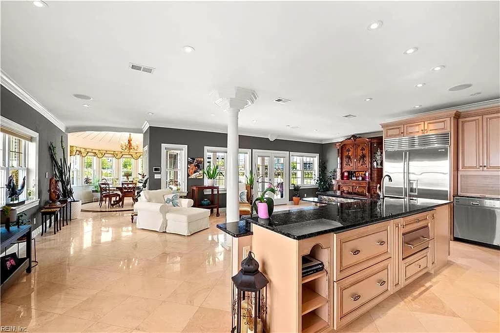 821 Arctic AVE, VIRGINIA BEACH VA 23451 thumb 6