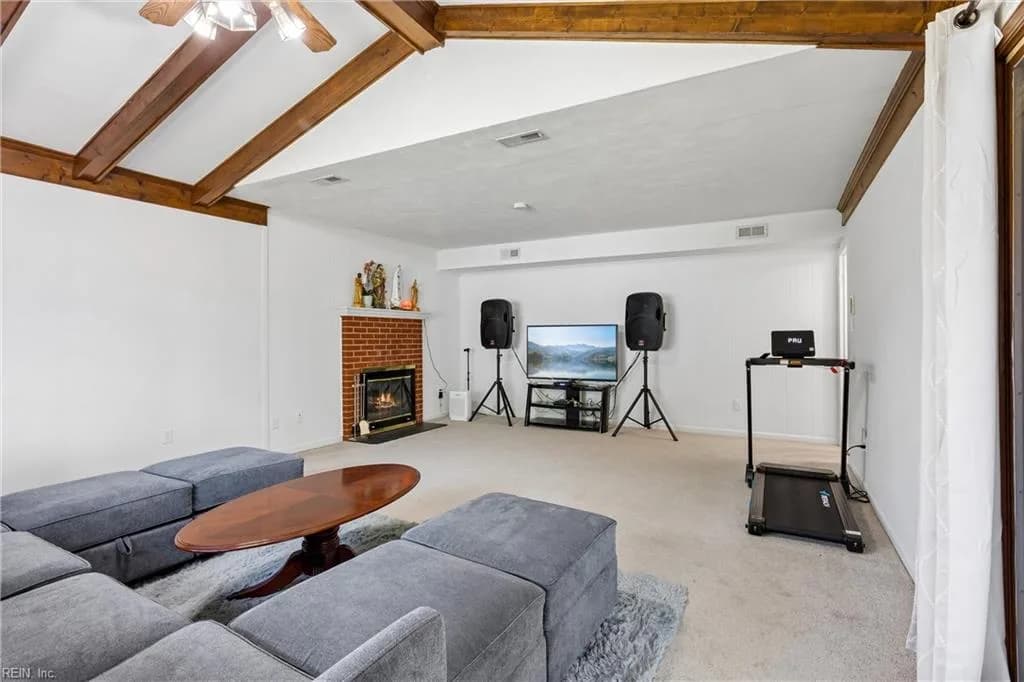 821 Greenwich LN, NEWPORTNEWS VA 23601 thumb 11