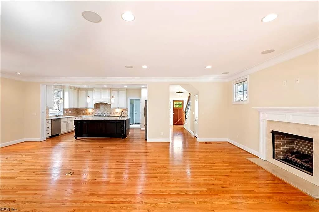204 62nd ST, VIRGINIA BEACH VA 23451 thumb 11