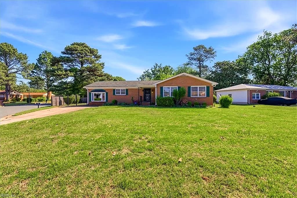 101 Hook ST, CHESAPEAKE VA 23324 - Main photo