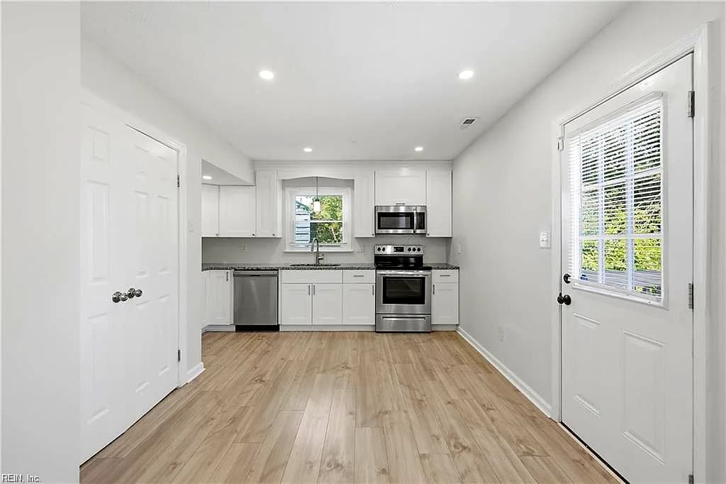 708 Westwood AVE, HAMPTON VA 23661 thumb 11