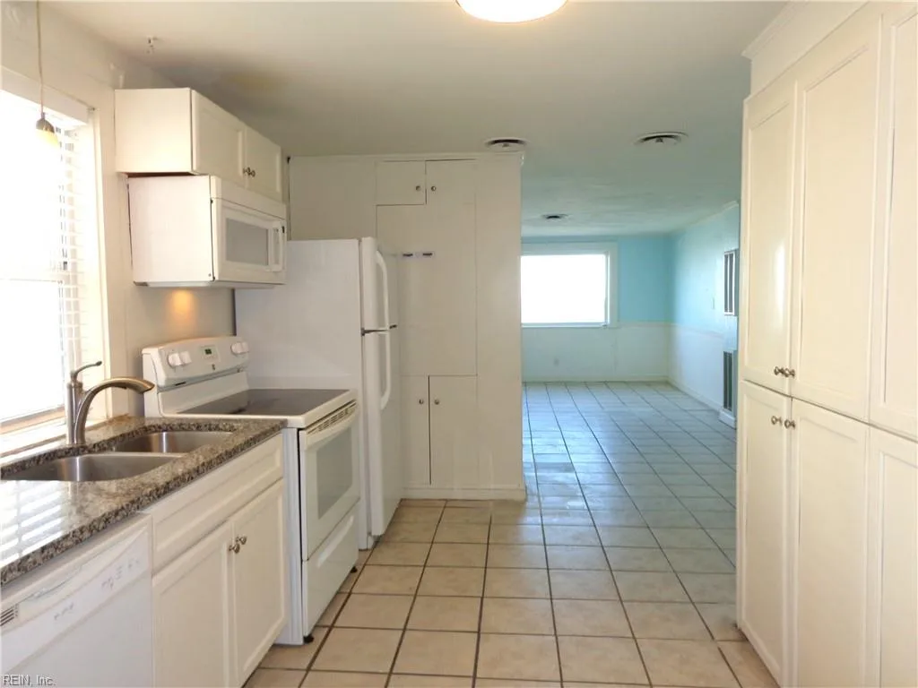 2020 E Ocean View AVE #5, NORFOLK VA 23503 thumb 12