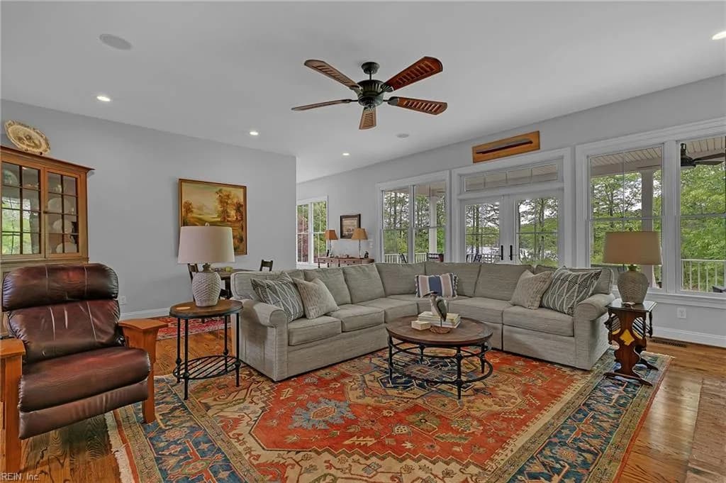 145 Paddys CT, PORTHAYWOOD VA 23138 thumb 6