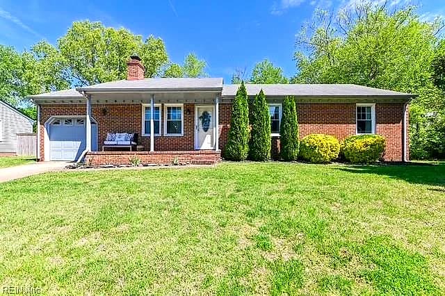 932 Bowling Green TRL, CHESAPEAKE VA 23320 - Main photo