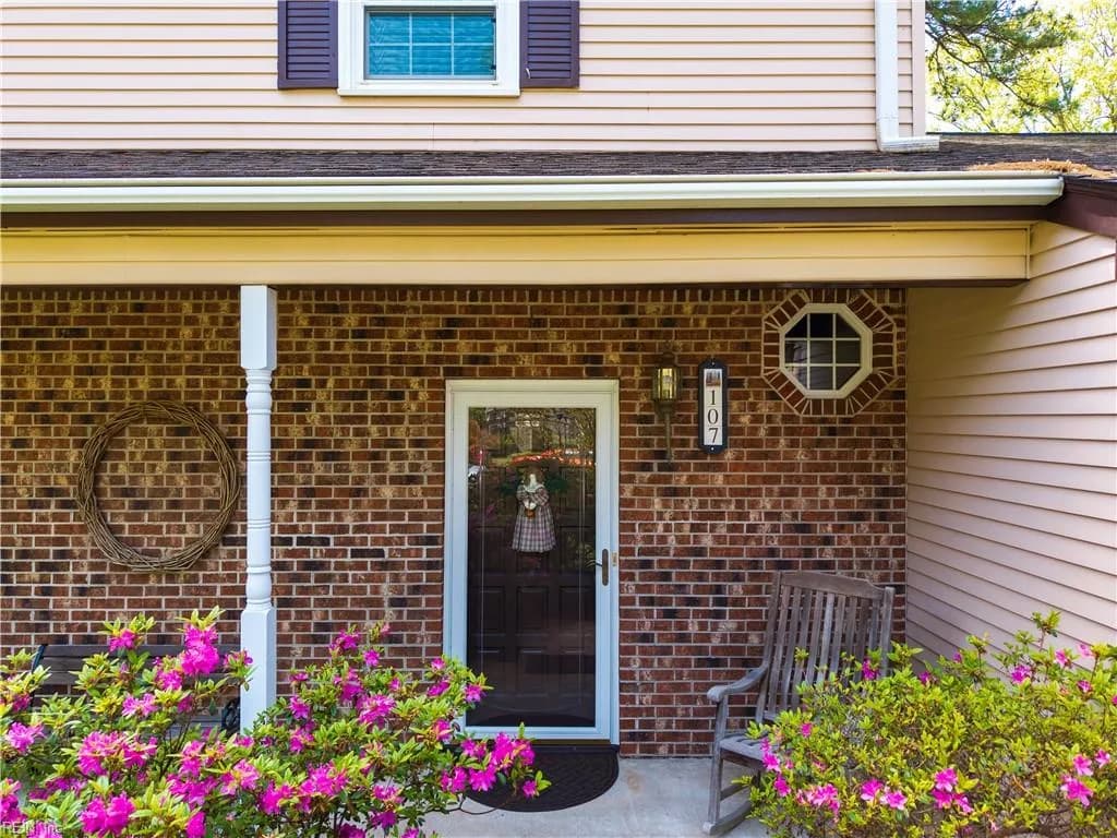 107 Willis Church Yard ST, HAMPTON VA 23669 thumb 6