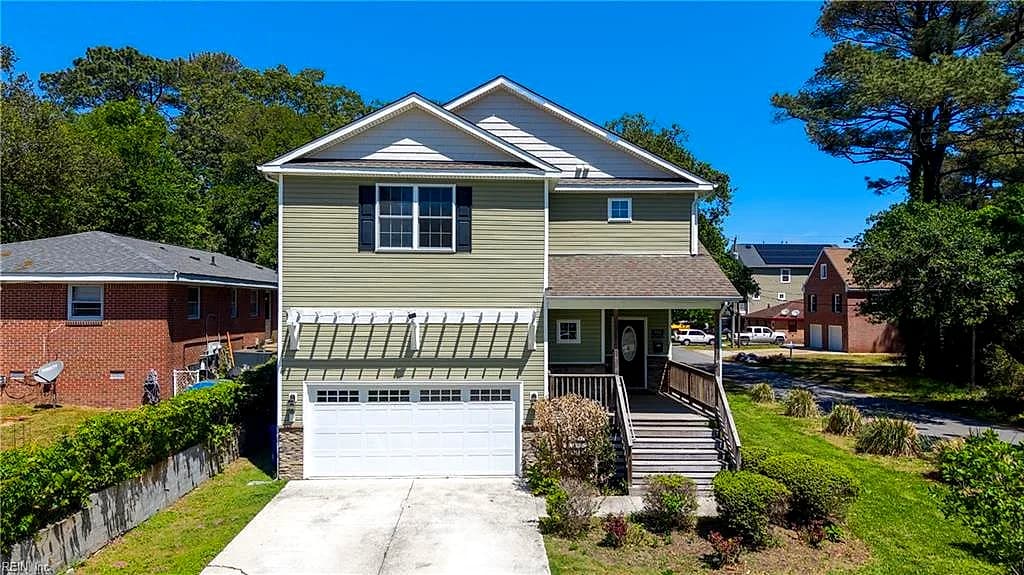 2922 Pretty Lake AVE, NORFOLK VA 23518 - Photo 2